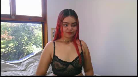 Snapshot of baby_nahomy_sex chatting on 10-24-25, 12:34 NAHOMY online show from 10-24-25, 12:34