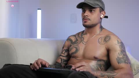 Snapshot of baby_rausch chatting on 02-27-26, 12:27 baby_rausch online show from 02-27-26, 12:27