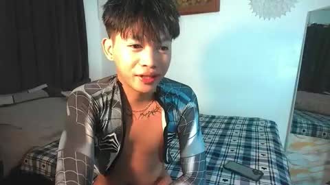 Snapshot of baby_simph chatting on 11-20-25, 08:36 Josh online show from 11-20-25, 08:36