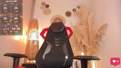 Snapshot of baby_smith chatting on 12-02-25, 02:39 FOLLOW ME online show from 12-02-25, 02:39