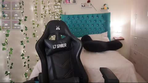 Instagram  online show from 03-04-25, 11:32