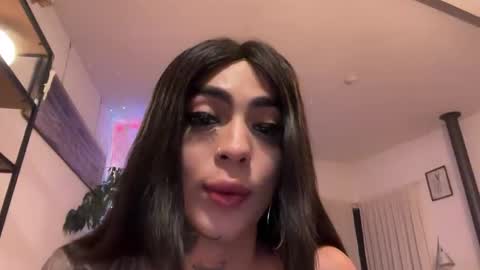 Brianna   online show from 09-25-25, 02:59