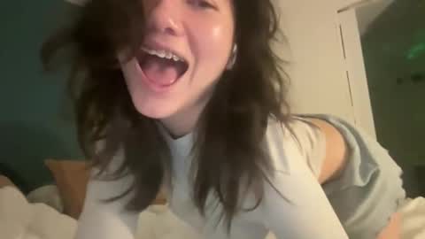 Snapshot of babybunnny chatting on 02-05-26, 07:13 ava online show from 02-05-26, 07:13