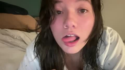 Snapshot of babybunnny chatting on 03-09-26, 07:01 ava online show from 03-09-26, 07:01