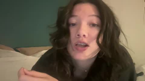 Snapshot of babybunnny chatting on 03-17-26, 02:38 ava online show from 03-17-26, 02:38