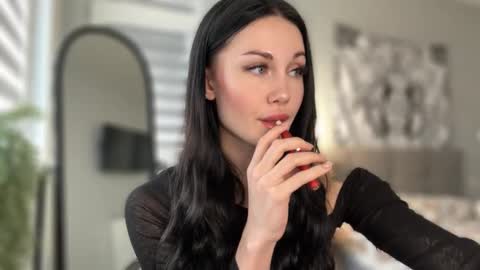 Baby Coffee online show from 10-19-25, 09:21