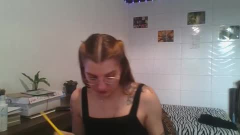 babydemon6 online show from 12-02-25, 09:32