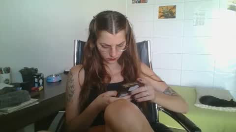 babydemon6 online show from 12-17-25, 12:44