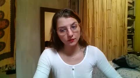 Snapshot of babydemon6 chatting on 05-17-26, 07:21 babydemon6 online show from 05-17-26, 07:21
