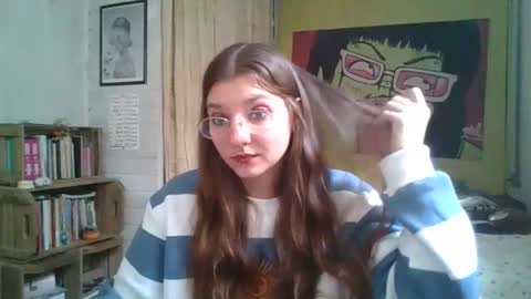 Snapshot of babydemon6 chatting on 06-06-26, 12:54 babydemon6 online show from 06-06-26, 12:54
