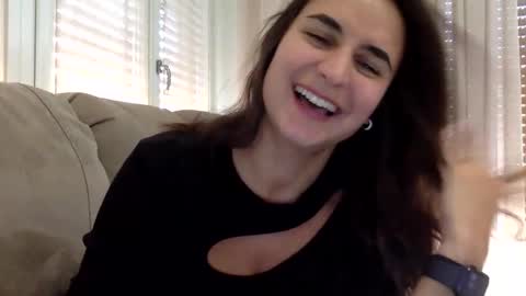 BabyElodie12 online show from 10-01-25, 11:27