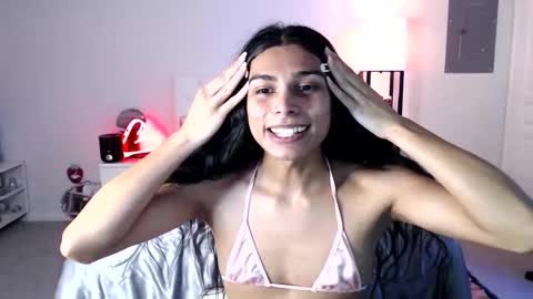 Snapshot of babyempathy chatting on 02-14-25, 12:03 akira online show from 02-14-25, 12:03