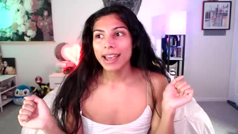 Snapshot of babyempathy chatting on 10-05-25, 11:08 akira online show from 10-05-25, 11:08