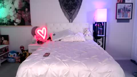 akira online show from 11-29-25, 07:22