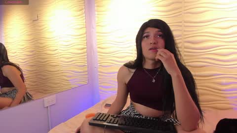 babyfemboy7 online show from 04-21-26, 08:01