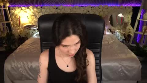 Sasha online show from 04-15-26, 07:10