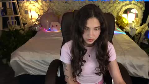 Snapshot of babyflowerr chatting on 06-05-26, 07:08 Sasha online show from 06-05-26, 07:08