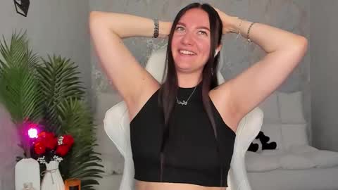 Sophia online show from 09-29-25, 03:33