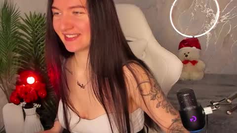 Sophia online show from 01-12-26, 03:45