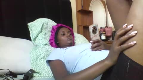 Snapshot of babylisah chatting on 11-26-25, 11:33 Babylisah online show from 11-26-25, 11:33