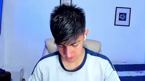 babymaik online show from 11-30-25, 01:04