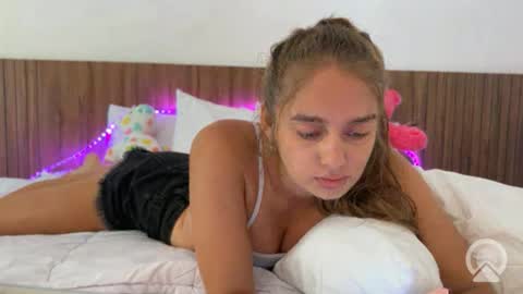 My name is Amelia but for you Melie online show from 12-23-25, 09:07