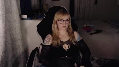 Babymommasmilk online show from 05-07-26, 09:47