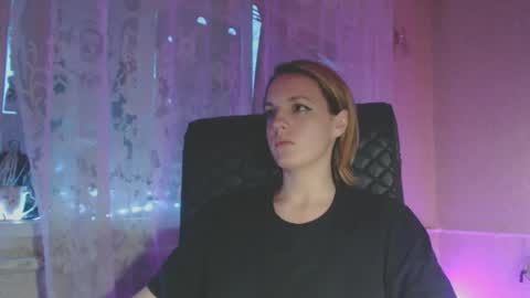 Snapshot of babymuro4ka chatting on 01-16-25, 05:11 Sonya online show from 01-16-25, 05:11