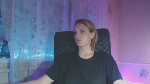 Snapshot of babymuro4ka chatting on 01-19-25, 03:39 Sonya online show from 01-19-25, 03:39