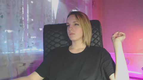 Snapshot of babymuro4ka chatting on 02-02-25, 06:48 Sonya online show from 02-02-25, 06:48