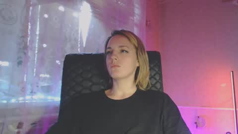 Snapshot of babymuro4ka chatting on 02-04-25, 05:53 Sonya online show from 02-04-25, 05:53