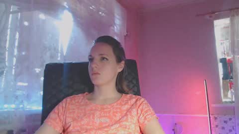 Snapshot of babymuro4ka chatting on 02-10-25, 06:09 Sonya online show from 02-10-25, 06:09