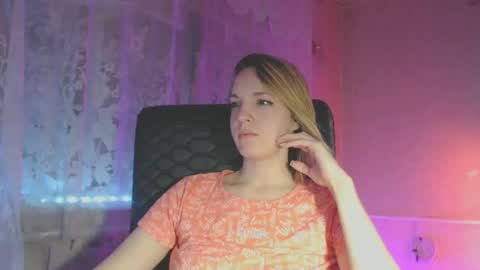 Snapshot of babymuro4ka chatting on 02-14-25, 12:41 Sonya online show from 02-14-25, 12:41