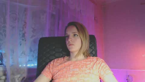 Snapshot of babymuro4ka chatting on 02-25-25, 10:50 Sonya online show from 02-25-25, 10:50