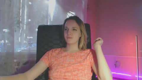 Snapshot of babymuro4ka chatting on 03-02-25, 06:16 Sonya online show from 03-02-25, 06:16