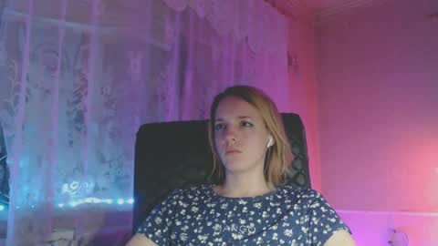 Snapshot of babymuro4ka chatting on 03-06-25, 12:54 Sonya online show from 03-06-25, 12:54