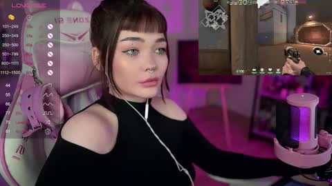 Nika online show from 01-16-25, 01:48