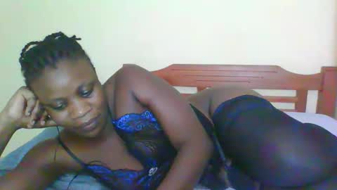 Snapshot of babyrozillah chatting on 06-05-26, 08:58 PRISCILLAH online show from 06-05-26, 08:58