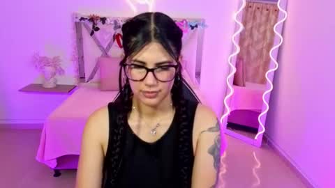  VENU  online show from 09-15-25, 03:39