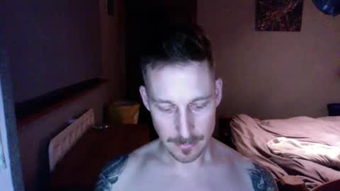 Snapshot of bad_dad43 chatting on 01-01-25, 02:09 Bad dad43 online show from 01-01-25, 02:09