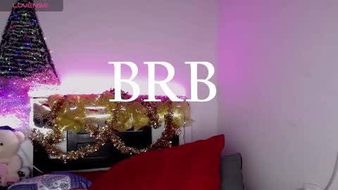 Snapshot of bad_girl_2003 chatting on 12-24-24, 05:49 Angeles online show from 12-24-24, 05:49