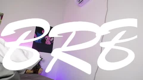 Snapshot of bad_girl_2003 chatting on 01-14-25, 01:04 Angeles online show from 01-14-25, 01:04