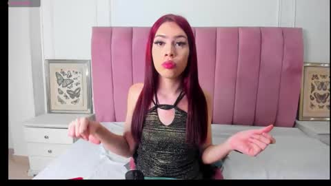 Snapshot of bad_queen22 chatting on 10-10-25, 03:05 bad_queen22 online show from 10-10-25, 03:05