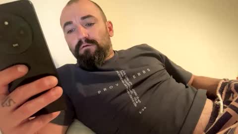 Snapshot of badboy715363 chatting on 10-12-25, 06:23 badboy715363 online show from 10-12-25, 06:23