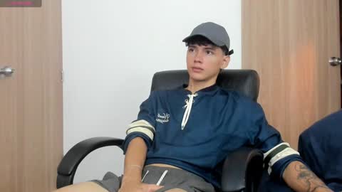 Snapshot of badboy_one chatting on 02-05-25, 01:44 jhojan online show from 02-05-25, 01:44