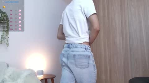 Snapshot of badboy_one chatting on 10-05-25, 11:24 jhojan online show from 10-05-25, 11:24