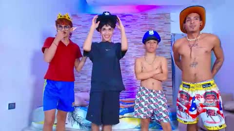 Snapshot of badboy_twinks chatting on 10-20-25, 01:39 badboy_twinks online show from 10-20-25, 01:39