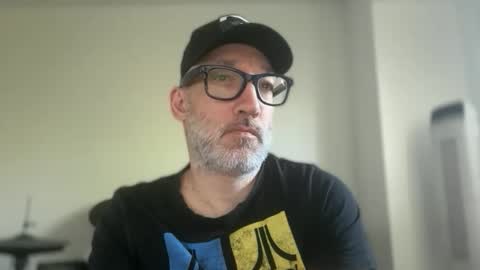 Snapshot of badboymusician chatting on 05-28-26, 09:01 RockHardDrummer online show from 05-28-26, 09:01