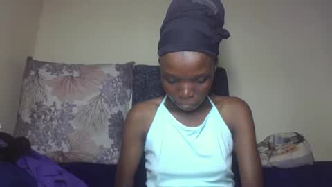 baddie_floxxy online show from 03-18-26, 06:33