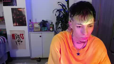 Dan  Lila  online show from 09-29-25, 10:20